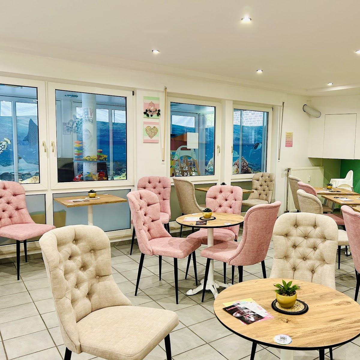 Restaurant "Babybeach  Inhalatorium Salzspielplatz" in Grevenbroich