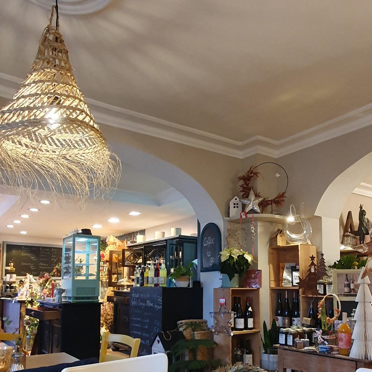 Restaurant "Blumen-Café LaFleur" in Bernau am Chiemsee