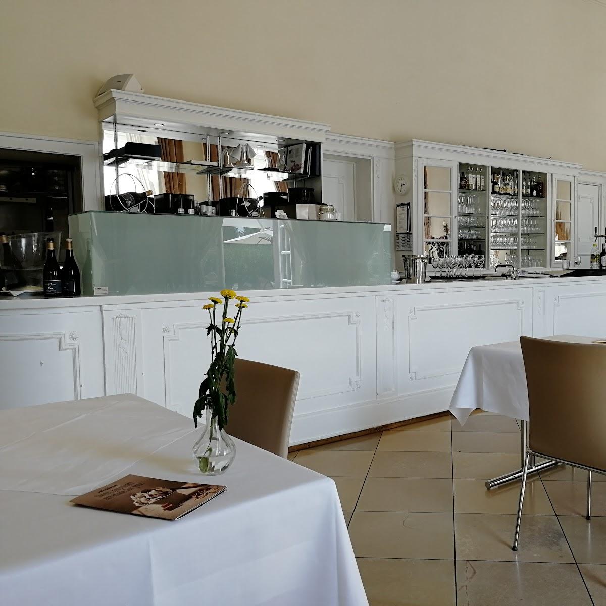 Restaurant "Theodors Schlossgastronomie  GmbH" in Schwetzingen