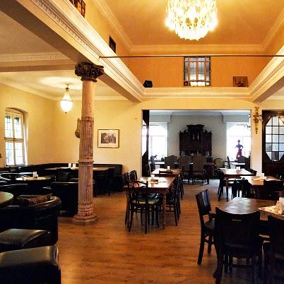 Restaurant "Schlossgartenrestaurant  Blaues Loch " in Schwetzingen