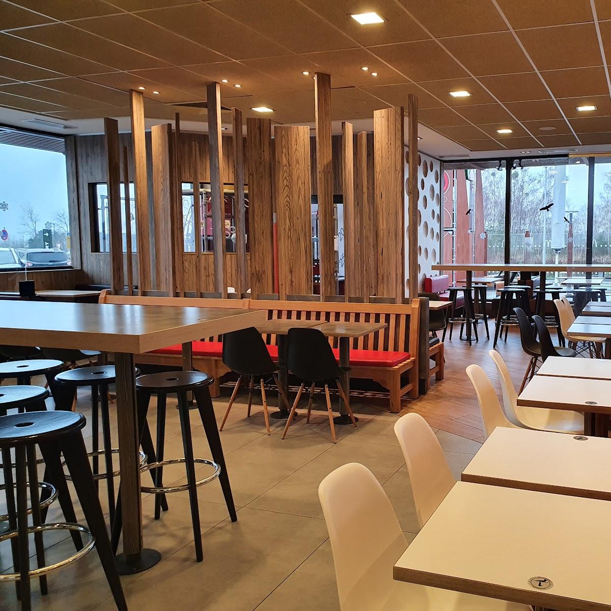 Restaurant "McDonald