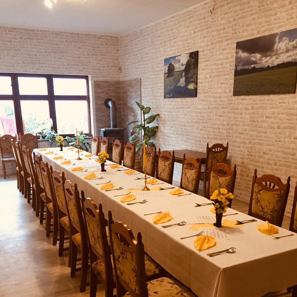 Restaurant "Gaststätte zur Linde" in Schollene