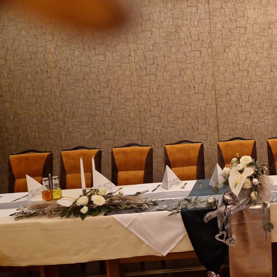 Restaurant "Athos  GmbH & Co KG" in Beedenbostel