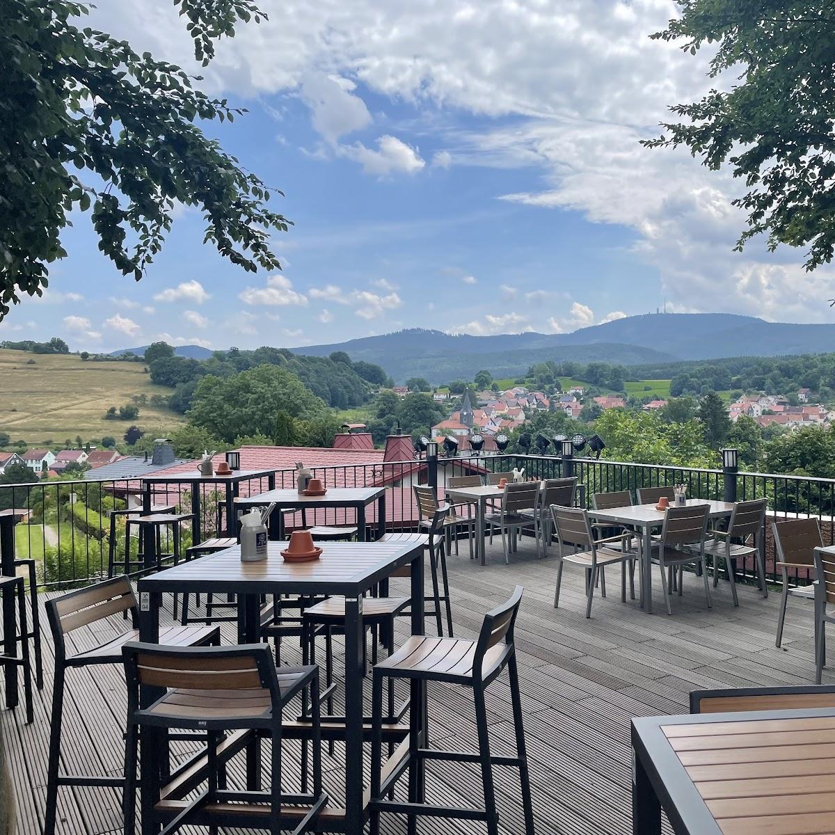 Restaurant "Waldhaus Köhlerhütte" in Waltershausen