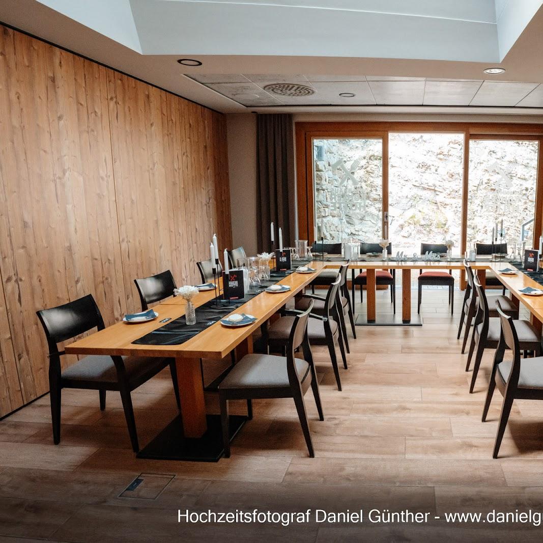 Restaurant "Waldhaus Köhlerhütte" in Waltershausen