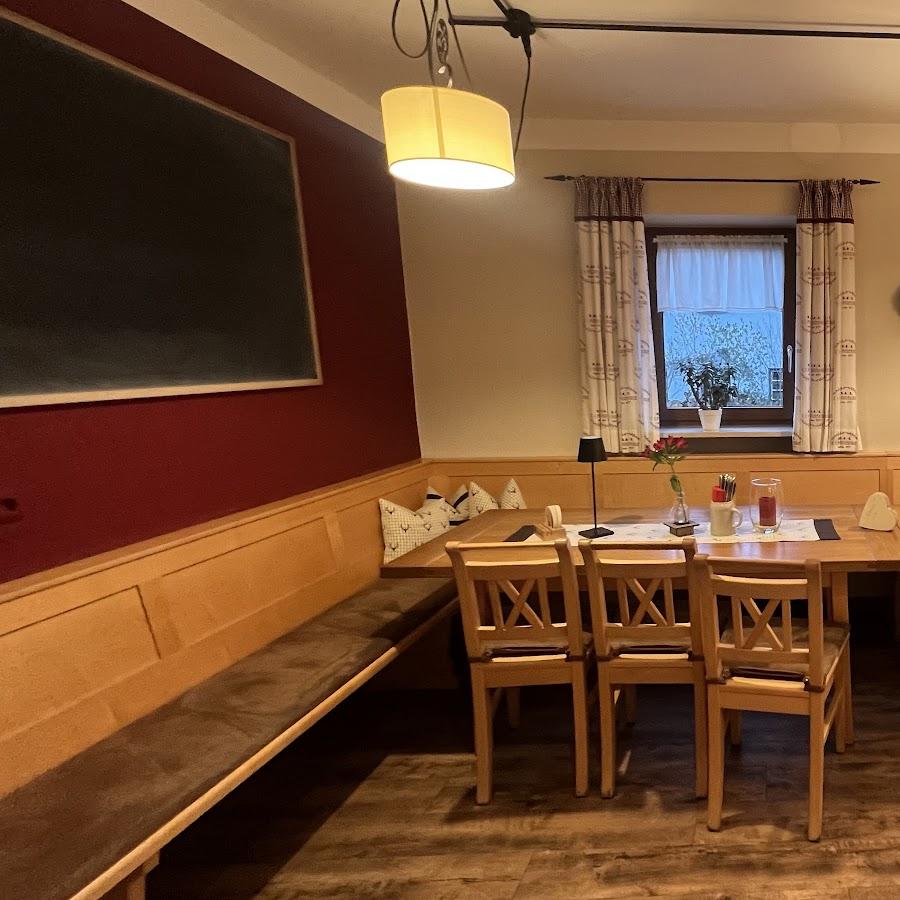 Restaurant "Zum Kirchenwirt" in Pittenhart