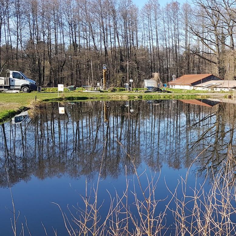 Restaurant "Räucherei Emsquellaue" in Hövelhof