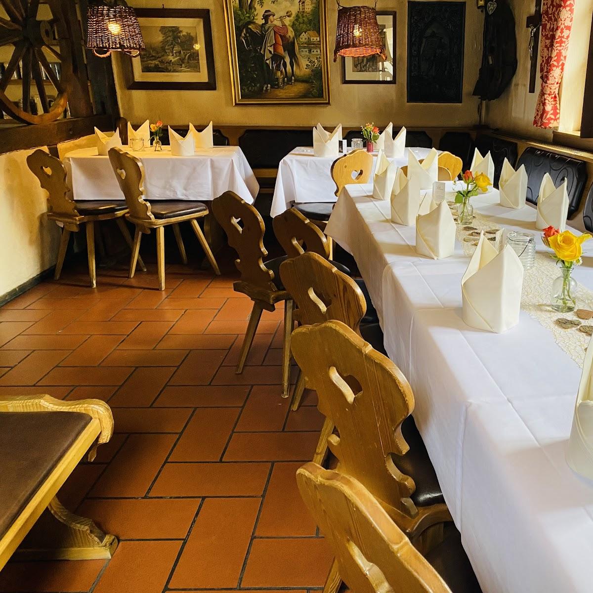Restaurant "Lug ins Land Restaurant am Schloss" in Hanau