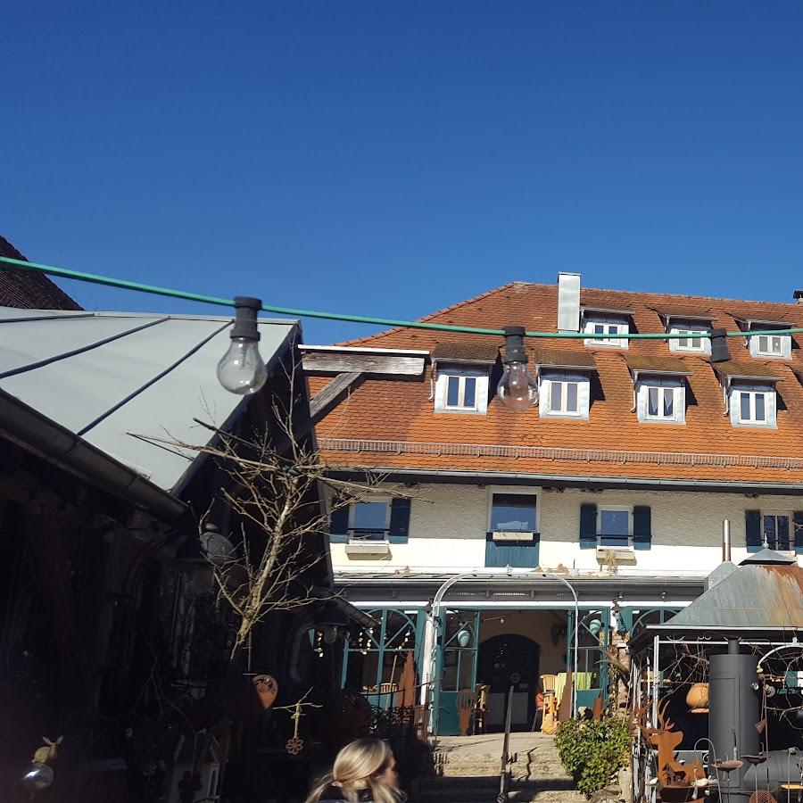 Restaurant "Gut Löweneck - Andreas Mayer Kerzenmanufaktur GmbH & Co KG" in Nittendorf