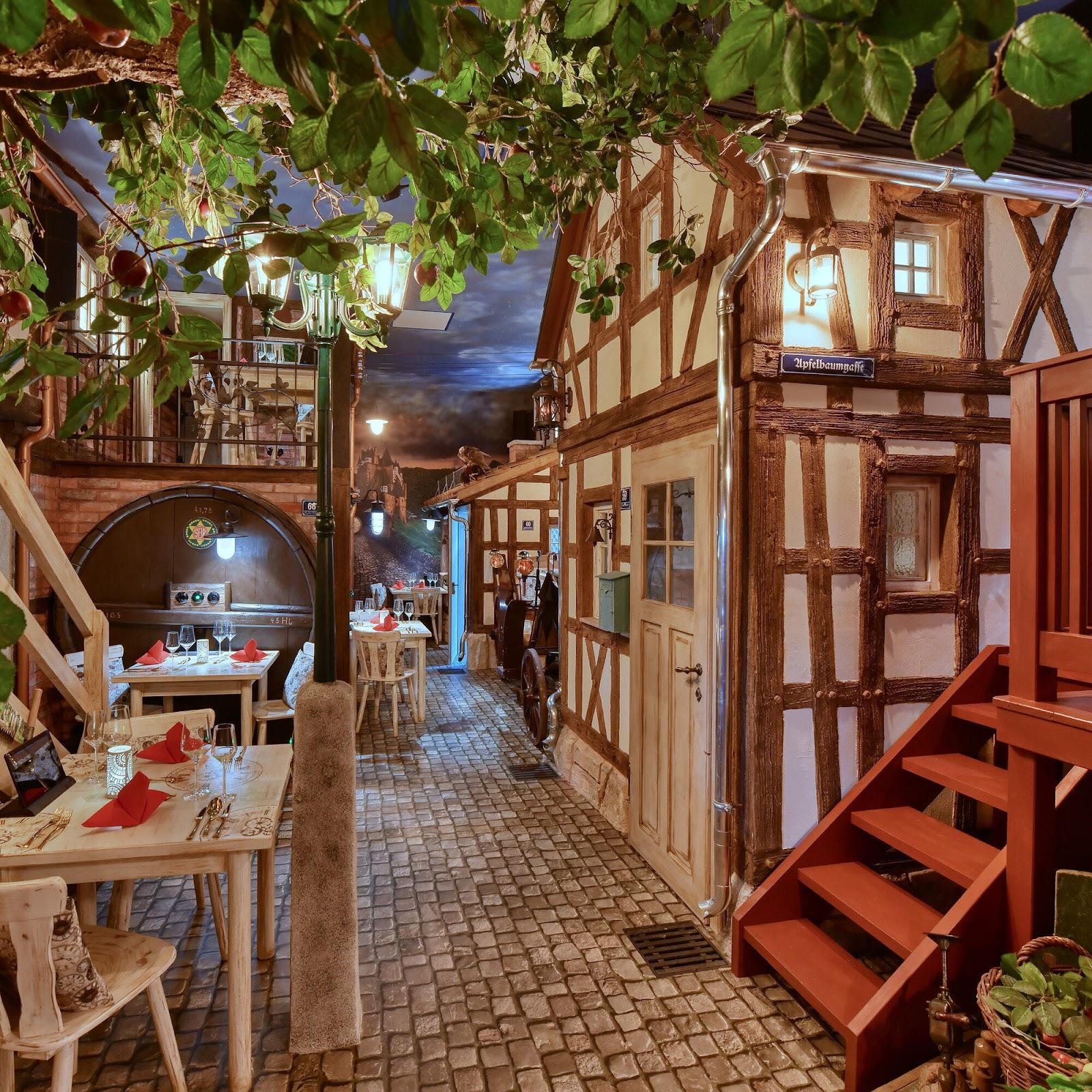 Restaurant "Event & Hochzeitshotel   Zum grünen Baum  GmbH" in Oelsnitz-Vogtland