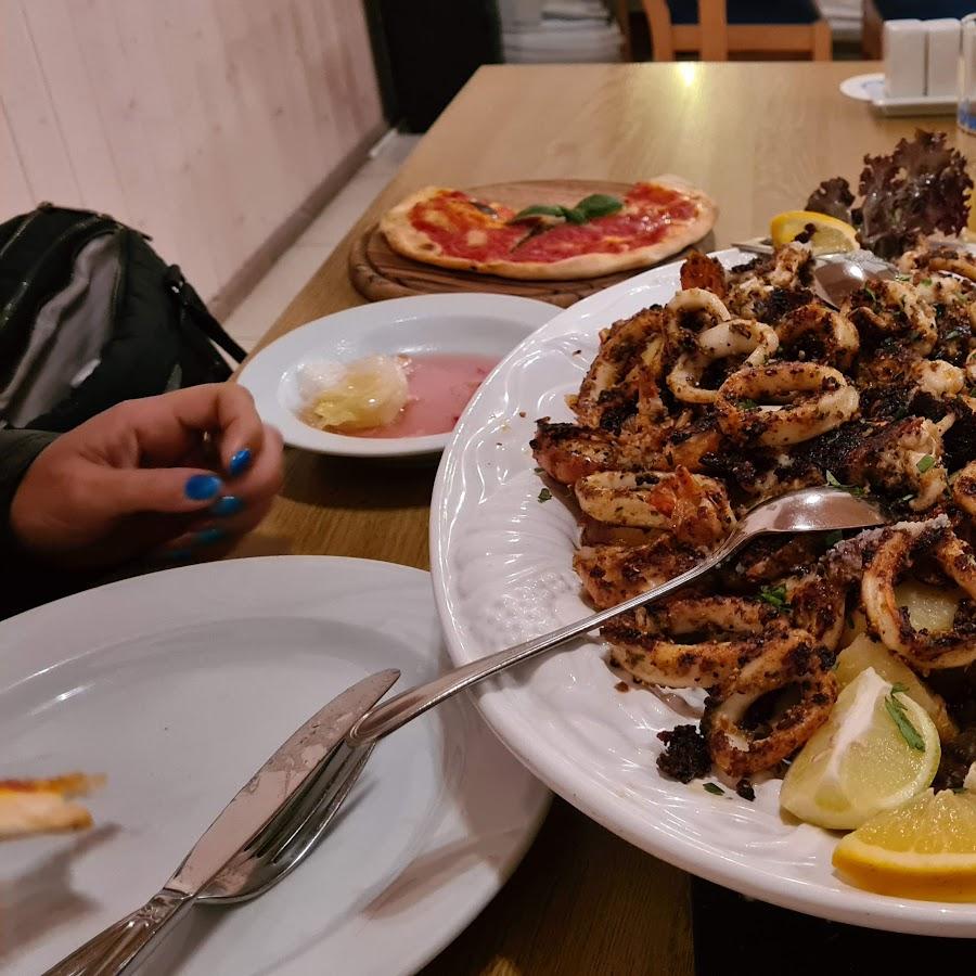 Restaurant "Adria Pizzeria" in Emmerting