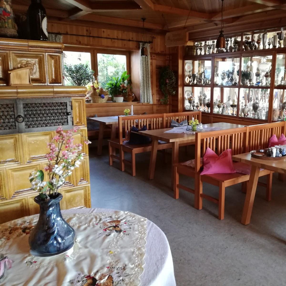 Restaurant "Gasthaus Kiefering" in Tüßling