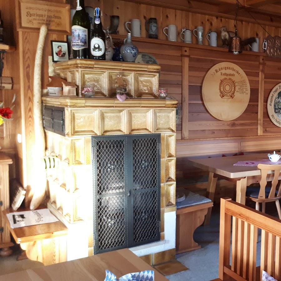 Restaurant "Gasthaus Kiefering" in Tüßling