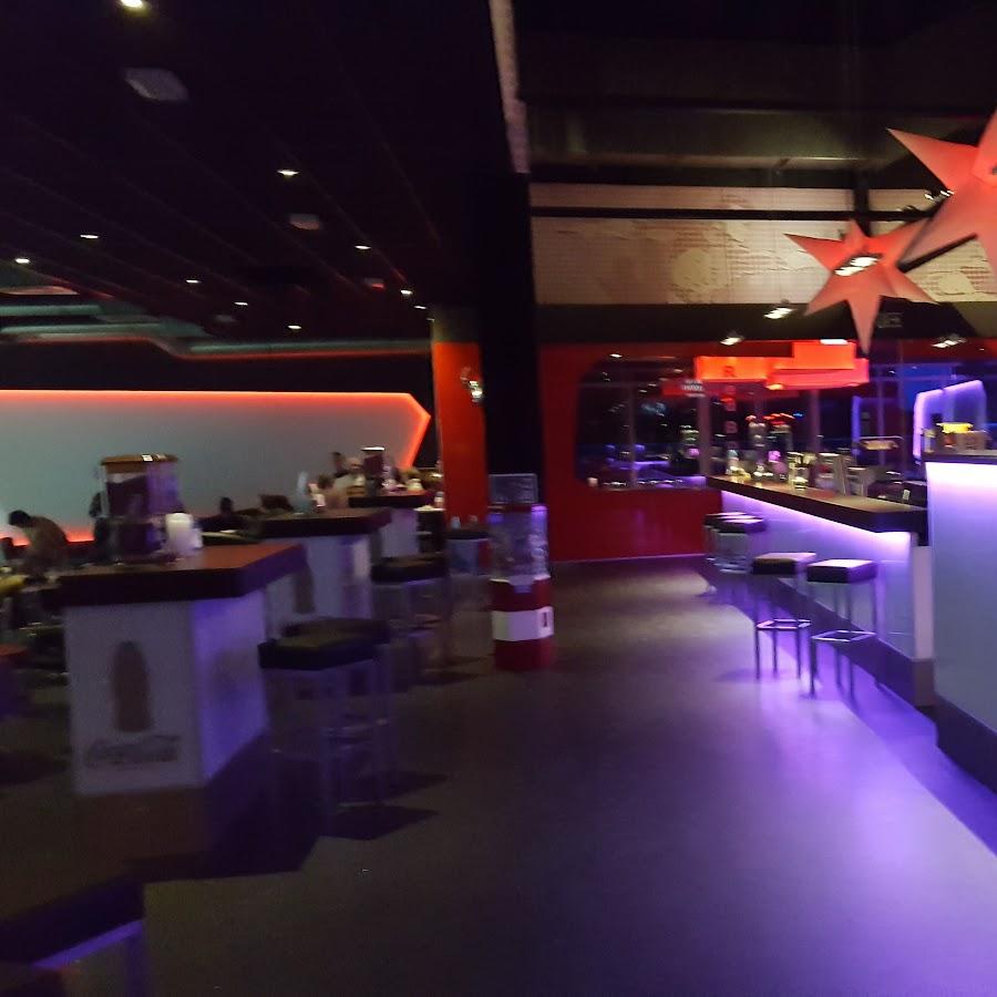 Restaurant "Red Bowl  Bowlingcenter" in Bünde