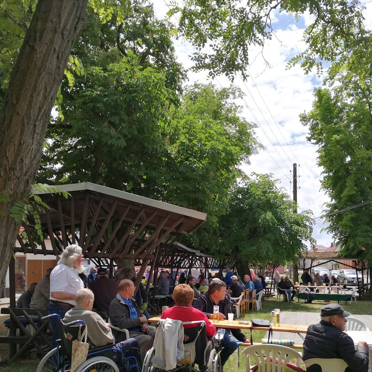 Restaurant "Linde Zur" in Riesdorf