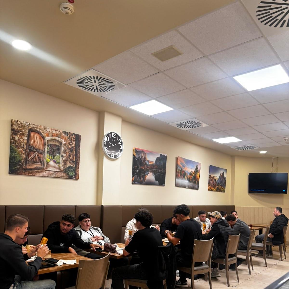 Restaurant "Pirsus Döner" in Kerpen