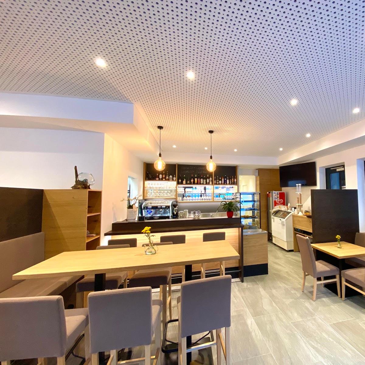 Restaurant "Bistro Castel" in Ehrenburg