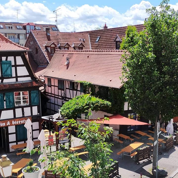 Restaurant "AU CHEVAL BLANC Win & Bierstub Atypique" in Schiltigheim