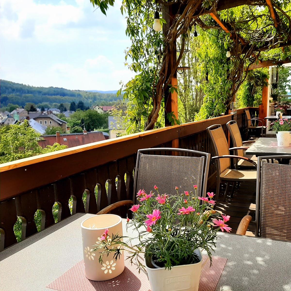 Restaurant "Restaurant und Hotel „Zur Falkenhöhe“" in Flöha