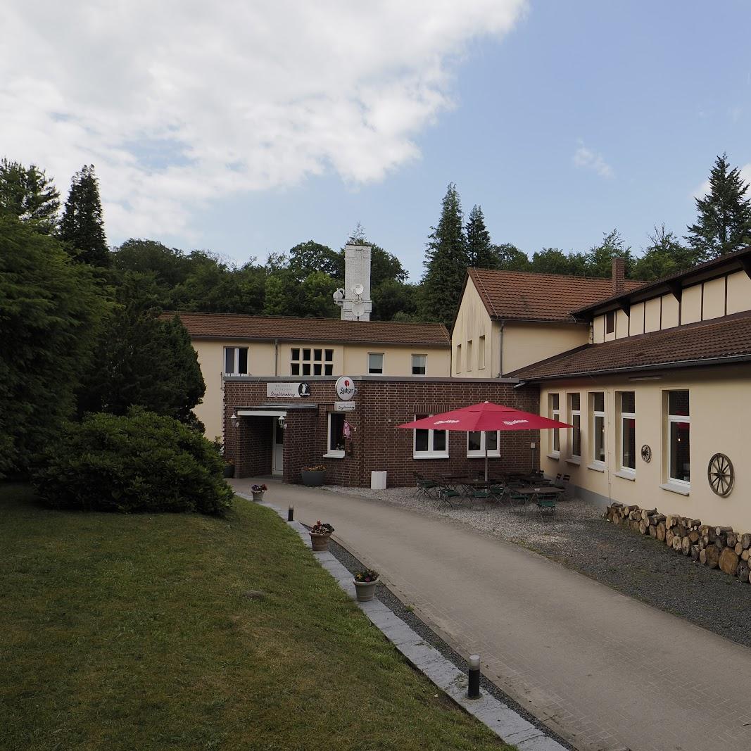 Restaurant "Waldhotel & Restaurant Stieglitzenkrug" in Feldberger Seenlandschaft