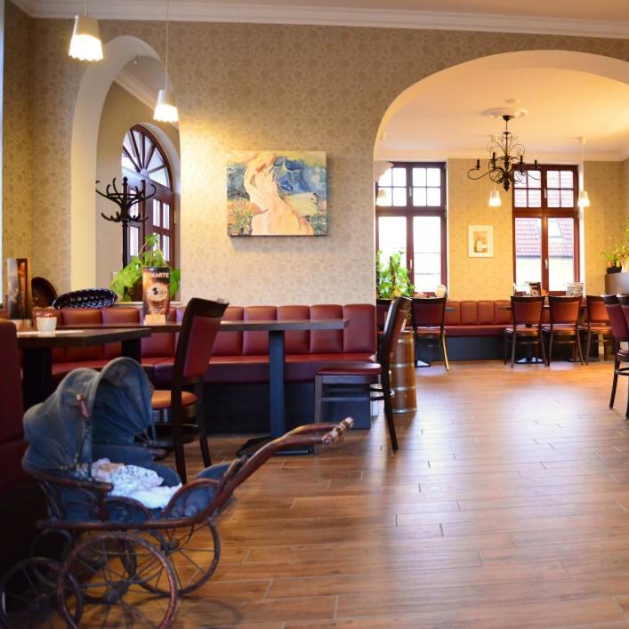 Restaurant "Dé Kaffeemoehl - Steffen Buhrtz" in Feldberger Seenlandschaft