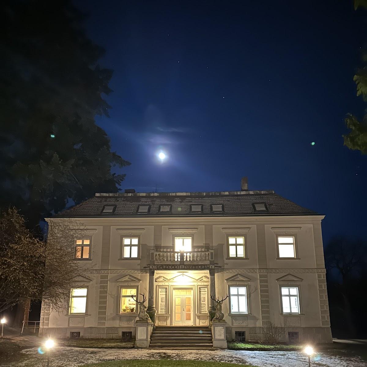 Restaurant "Hotel Hullerbusch" in Feldberger Seenlandschaft