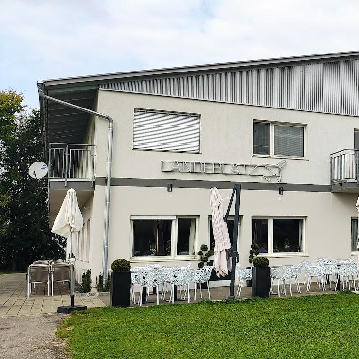 Restaurant "Restaurant Lounge Café Landeplatz" in Laakirchen