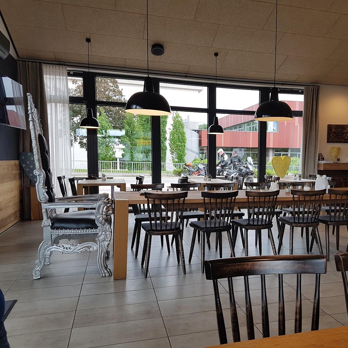 Restaurant "Backhaus Mahl GmbH & Co. KG" in Stetten am kalten Markt