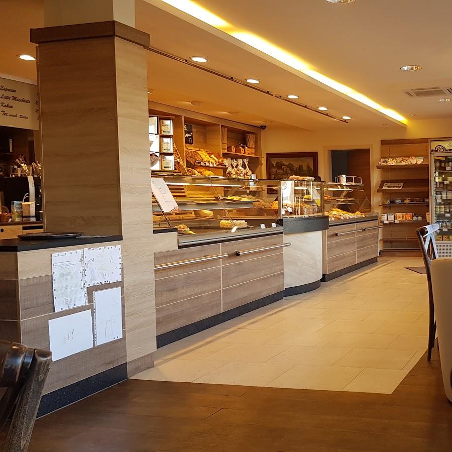 Restaurant "Landbäckerei Grete, Fil." in Hillerse