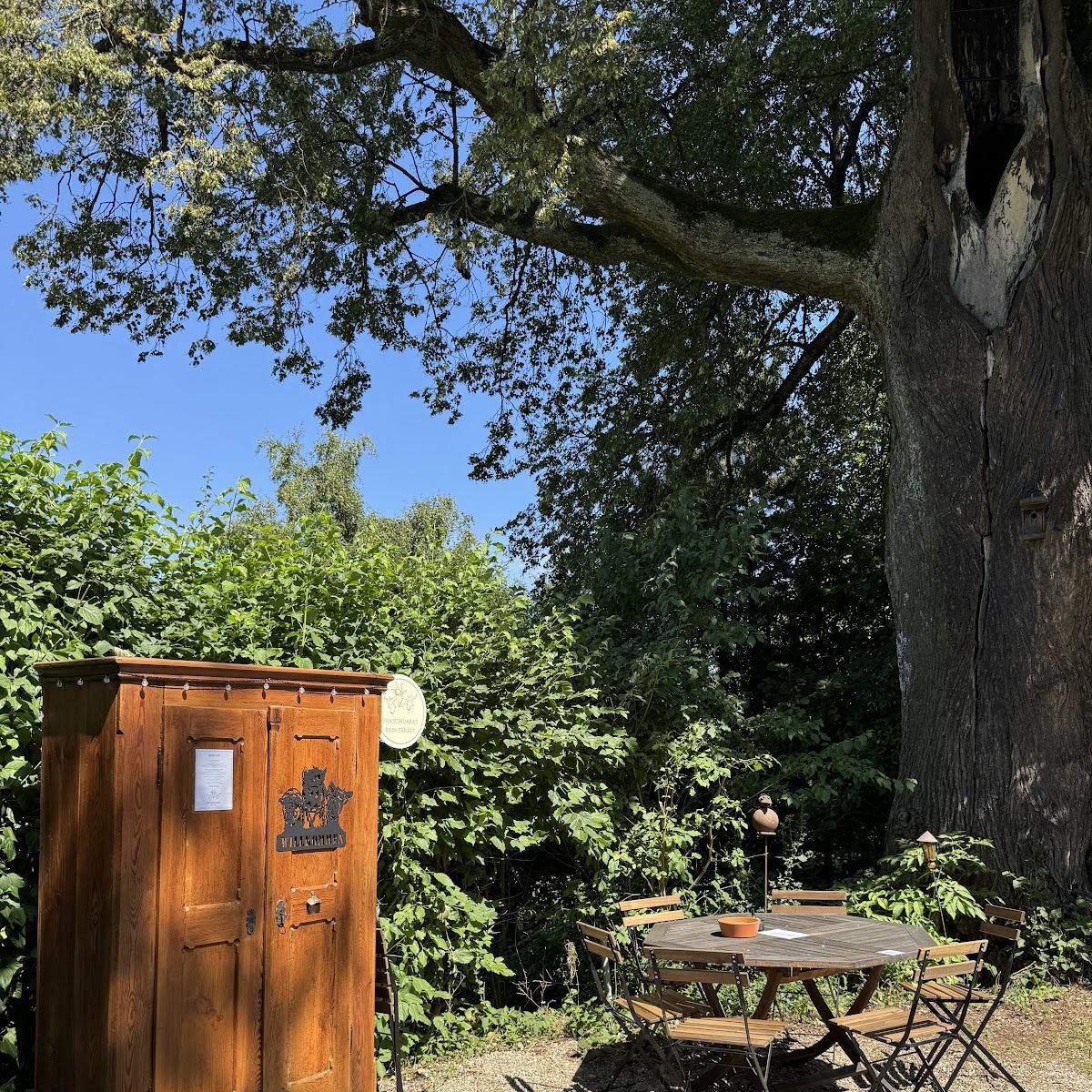 Restaurant "Brandhuabas Radlerrast" in Wurmannsquick