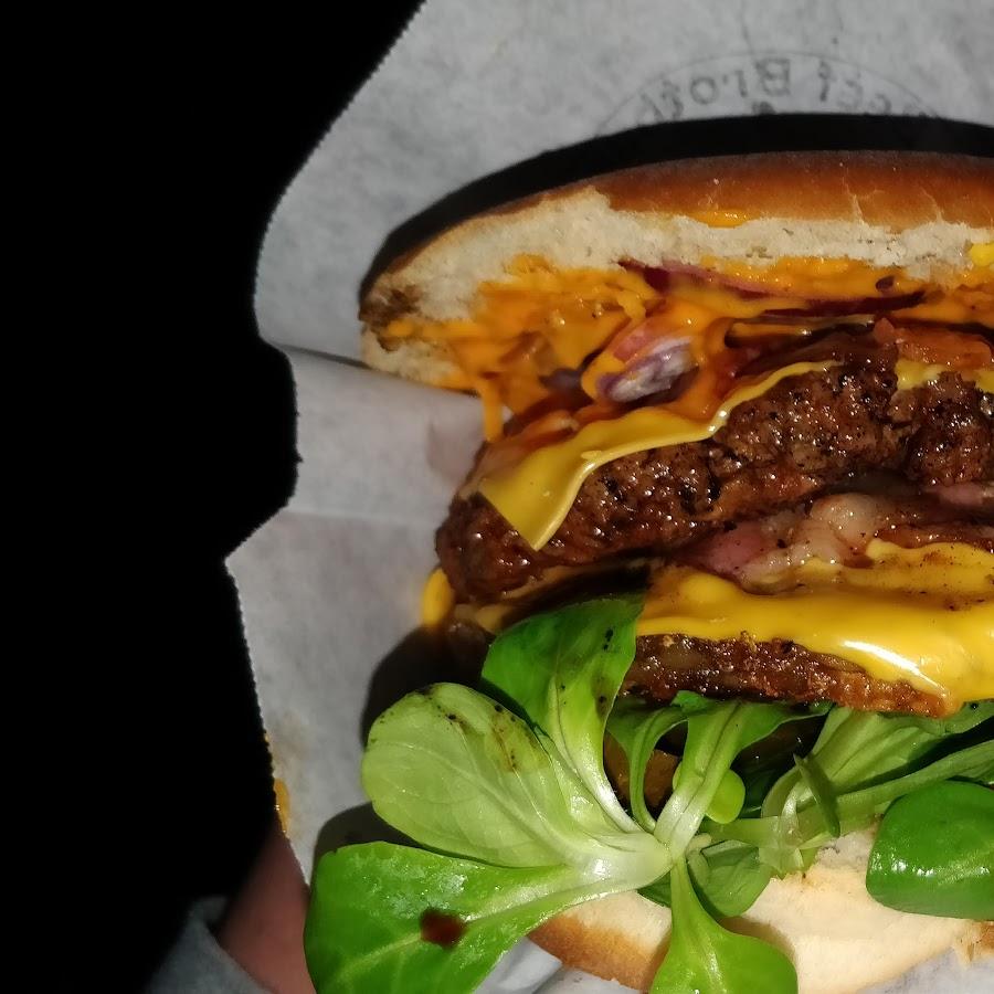 Restaurant "Brothers" in Breckerfeld