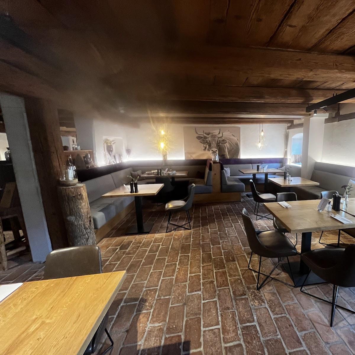 Restaurant "Restaurant Pöltner Hof | Geniessen in historischem Ambiente" in Weilheim in Oberbayern