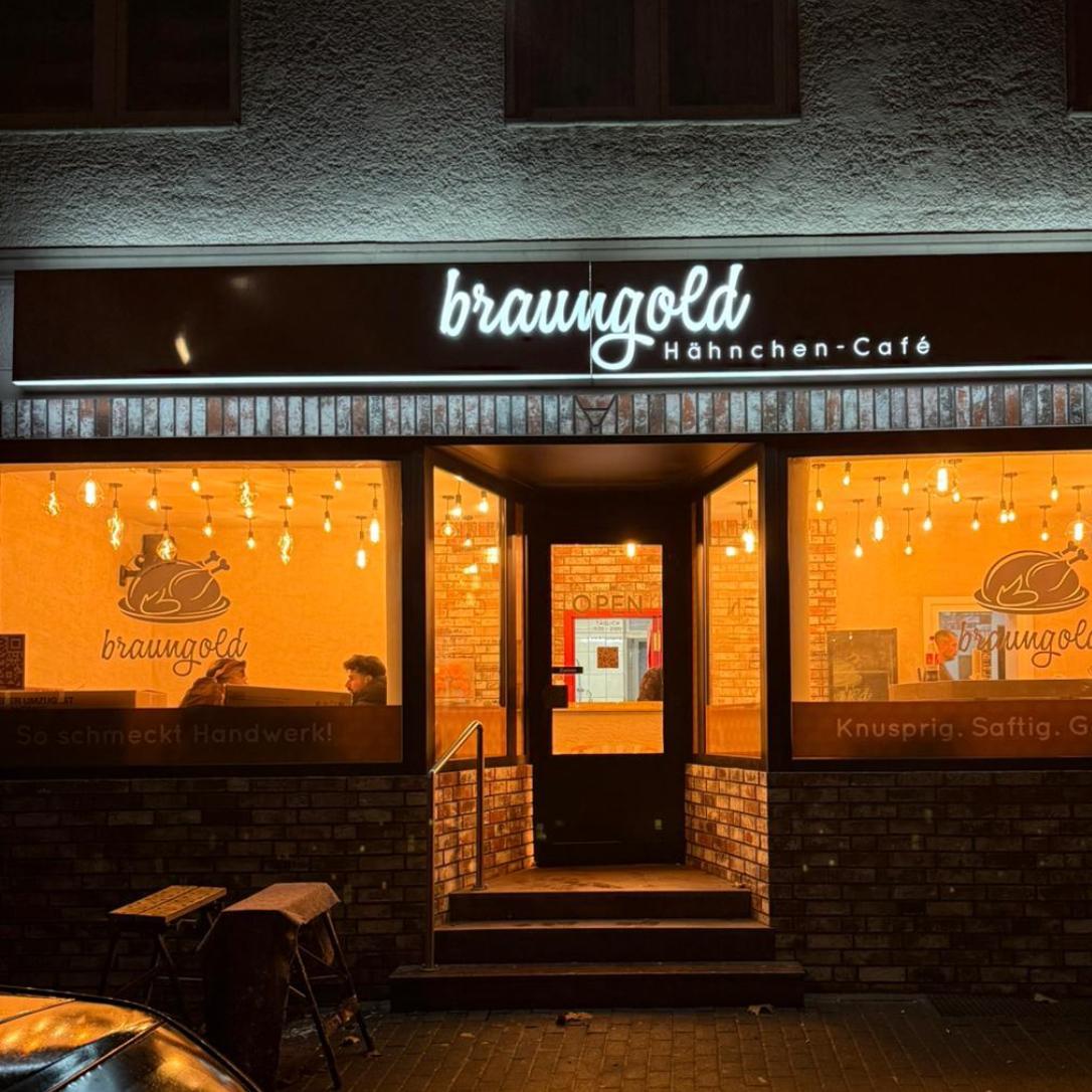 Restaurant "Braungold Hähnchen Cafe" in Bottrop
