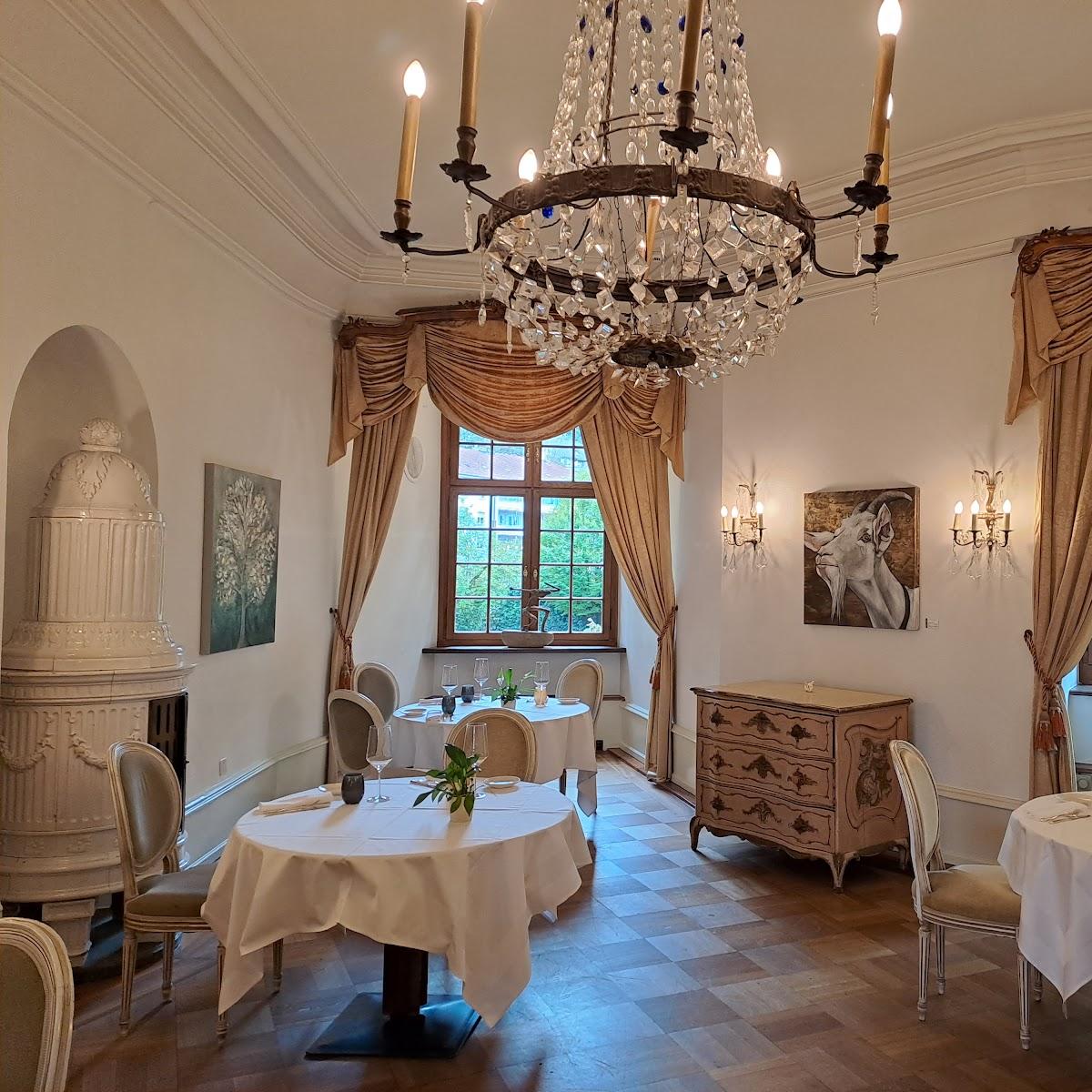 Restaurant "Schloss" in Binningen