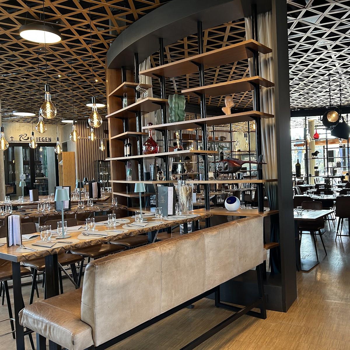 Restaurant "Phoenix Kitchen & Bar" in Taufkirchen