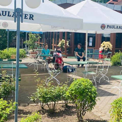 Restaurant "Tennishalle - Tennisschule Raschke" in Taufkirchen