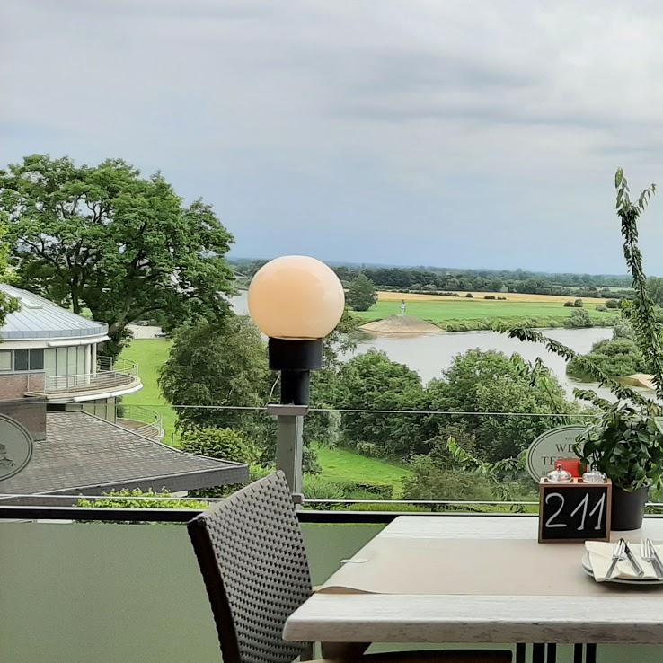 Restaurant "Weser-Terrassen am Badener Berg" in  Achim