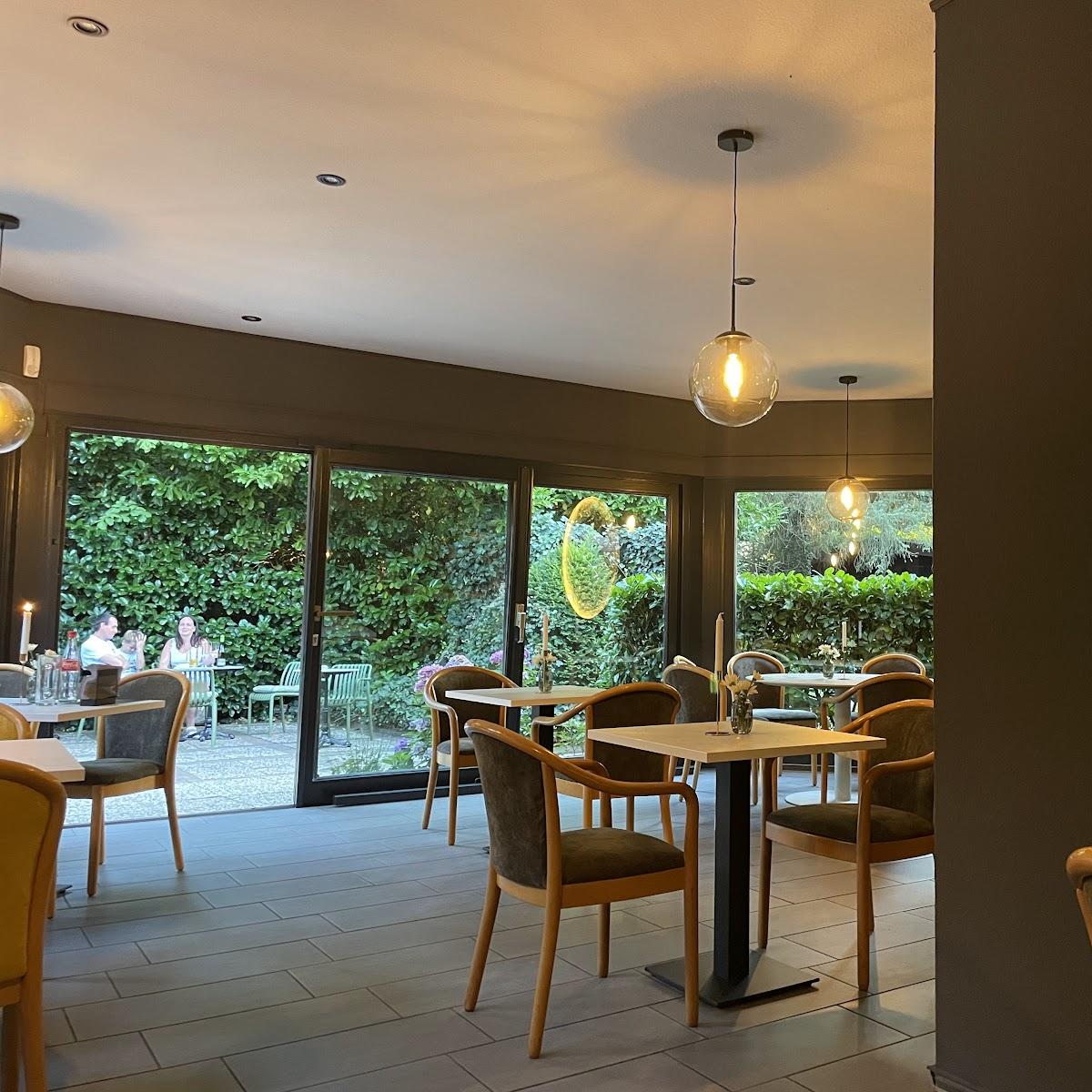 Restaurant "Mixfood" in Stade