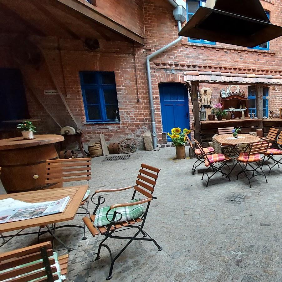 Restaurant "Cantdorfer Mühle Lebensmittel und Imbiss" in Spremberg