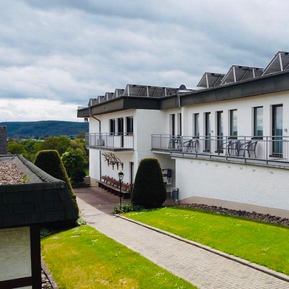 Restaurant "Landhotel Weserblick" in  Beverungen