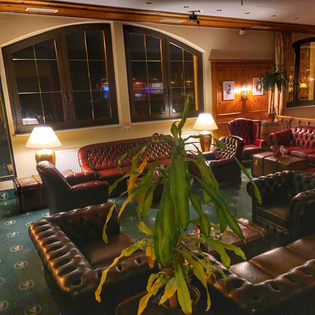 Restaurant "Nachtfalter I Cocktails & Musik" in Oberwiesenthal