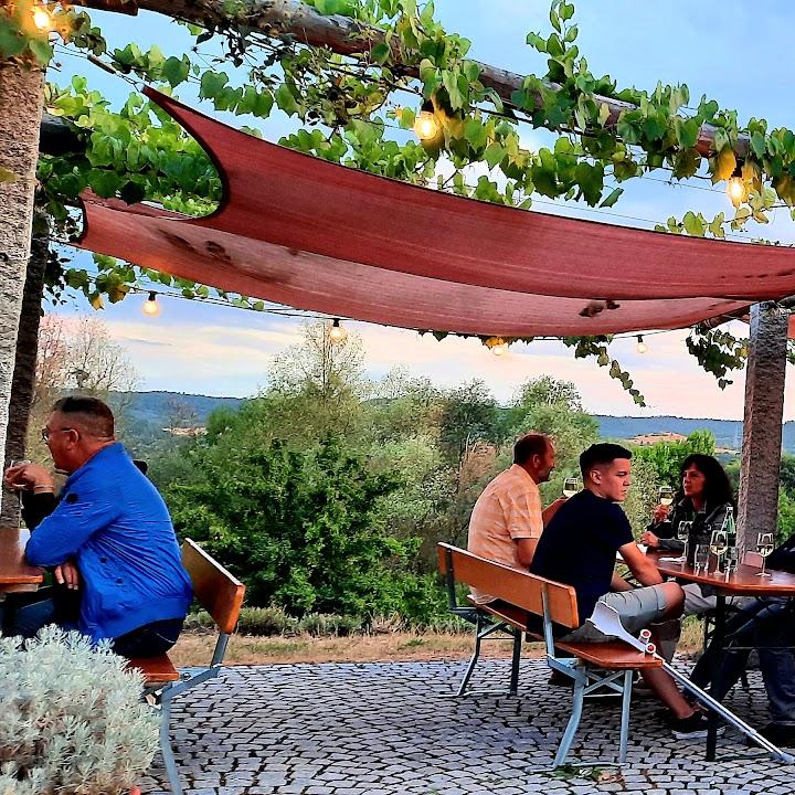 Restaurant "Bauerschmitt Heckenwirtschaft Weingut Franken" in Zeil am Main