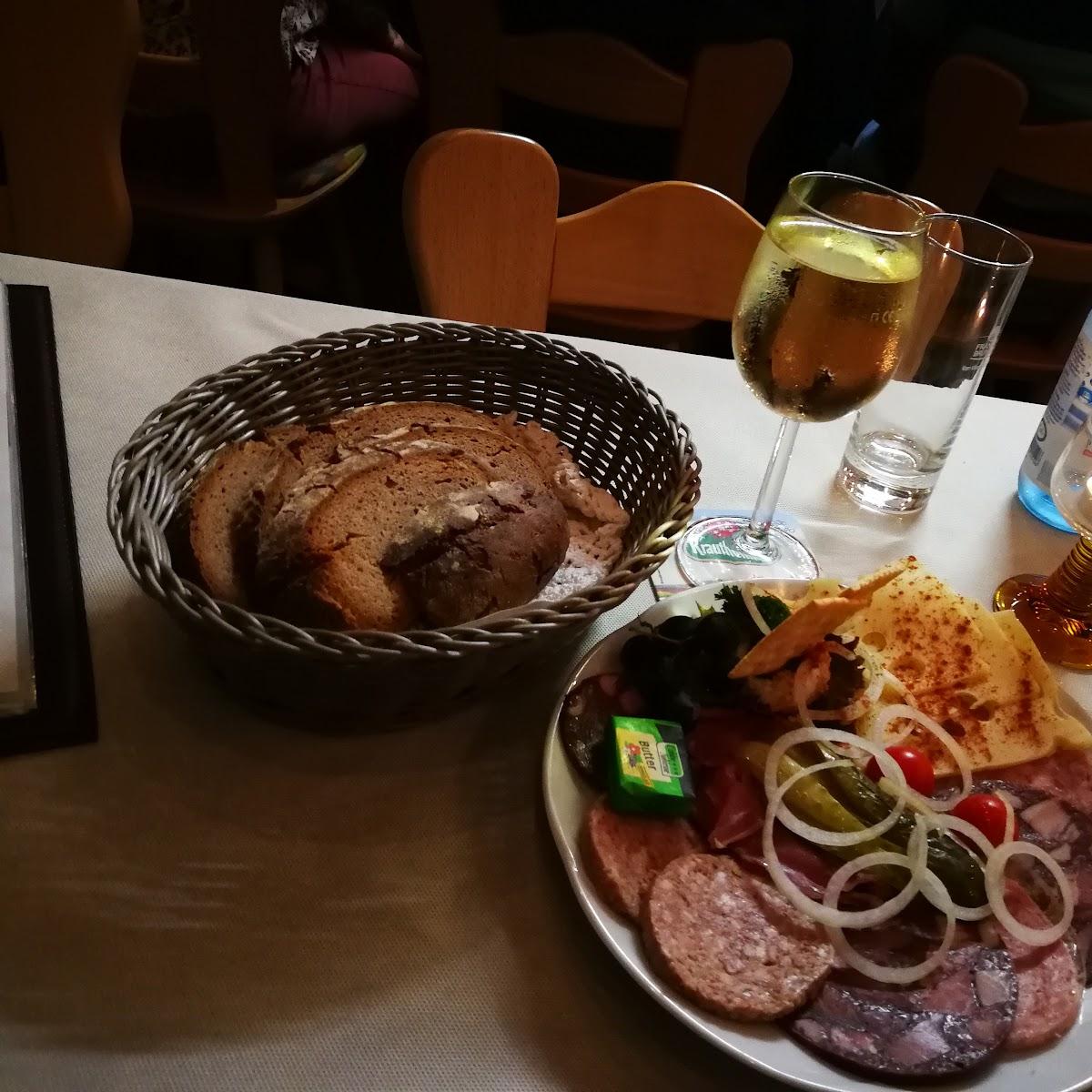Restaurant "Alte Scheune" in Oberschwarzach