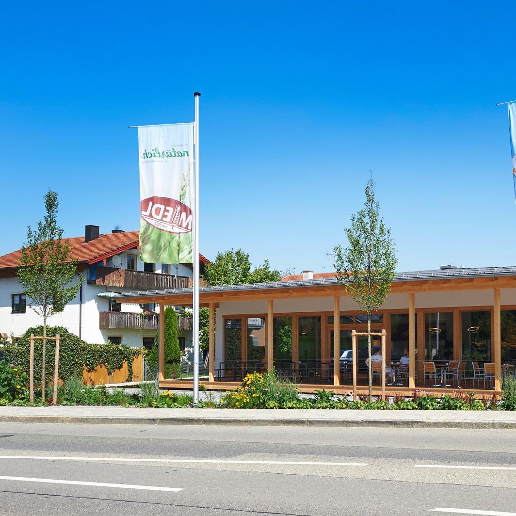 Restaurant "Konditorei Bäckerei Café Miedl GmbH" in Halfing
