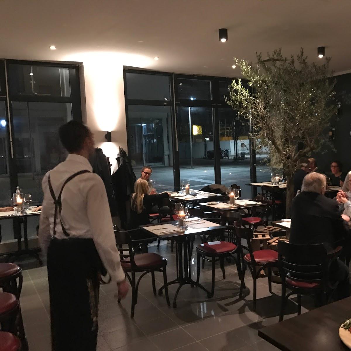 Restaurant "Vivaldi Trattoria" in Bielefeld