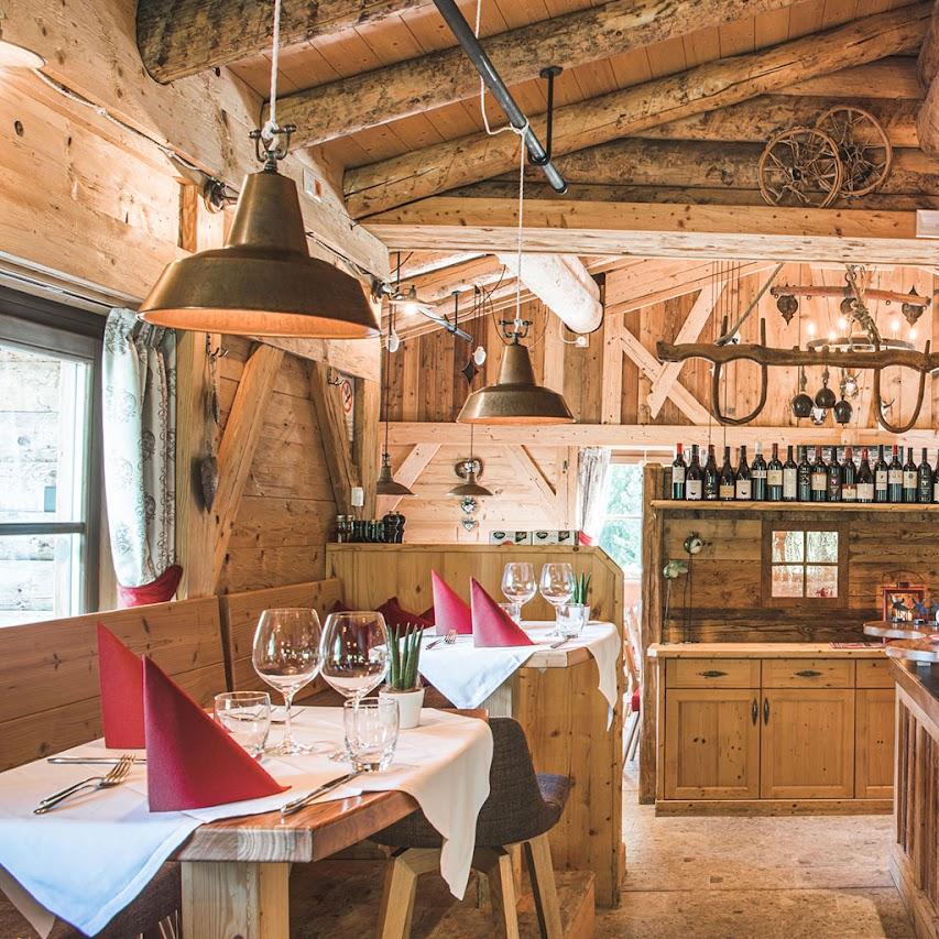 Restaurant "Pra-Valentini-Hütte" in Selva di Val Gardena