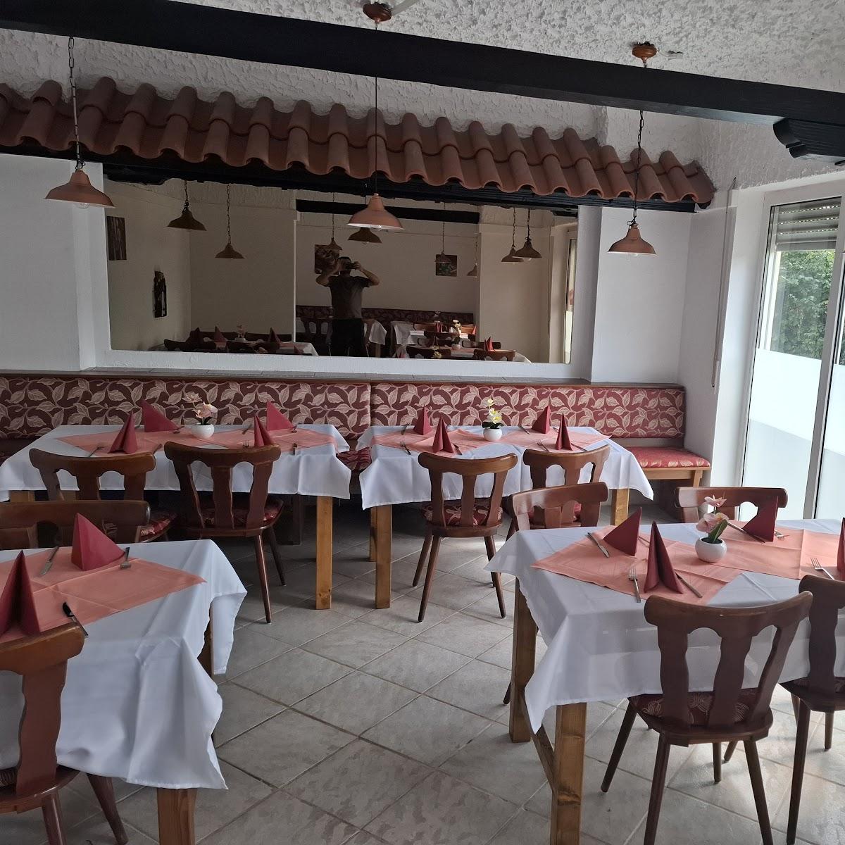 Restaurant "Schnitzelhaus" in Ober-Mörlen