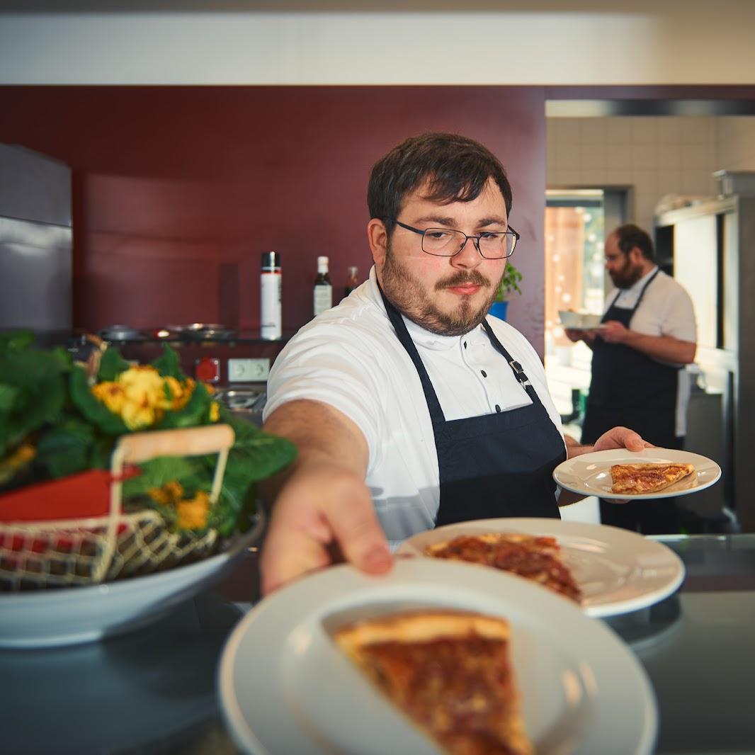Restaurant "Bistro ErneuerBar" in Straubing