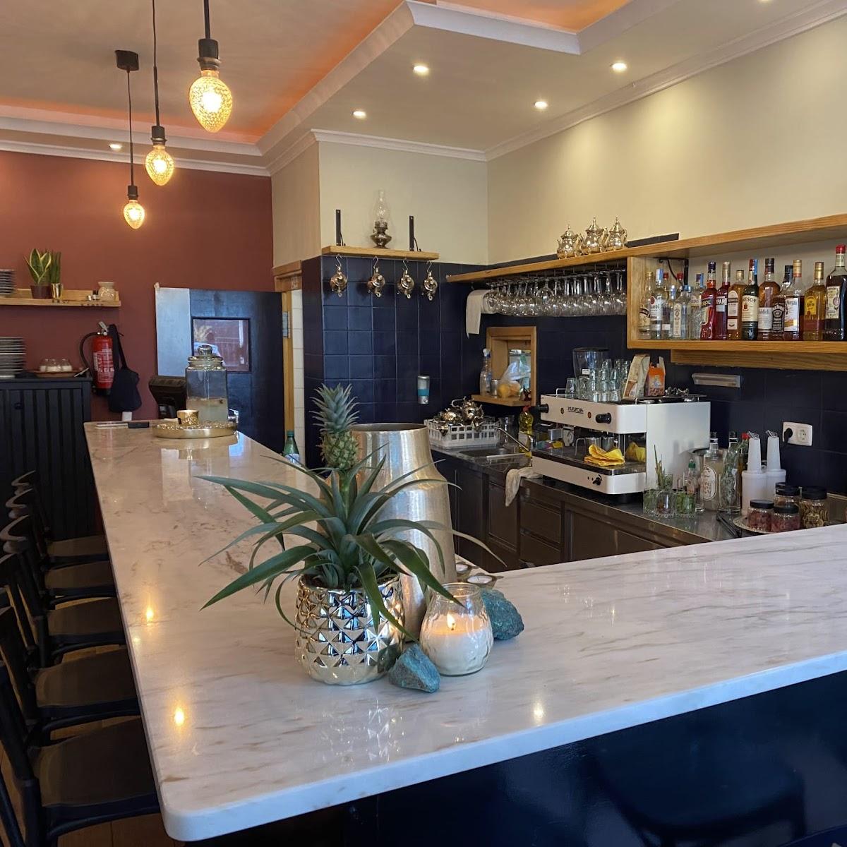 Restaurant "Kaza Blanca" in Burgau