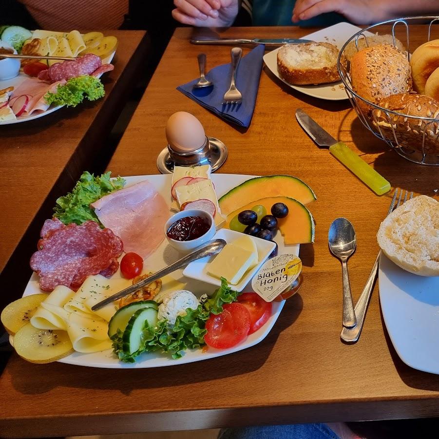 Restaurant "Bäckerei Leinweber, Inhaber Florian Grams" in Angelburg